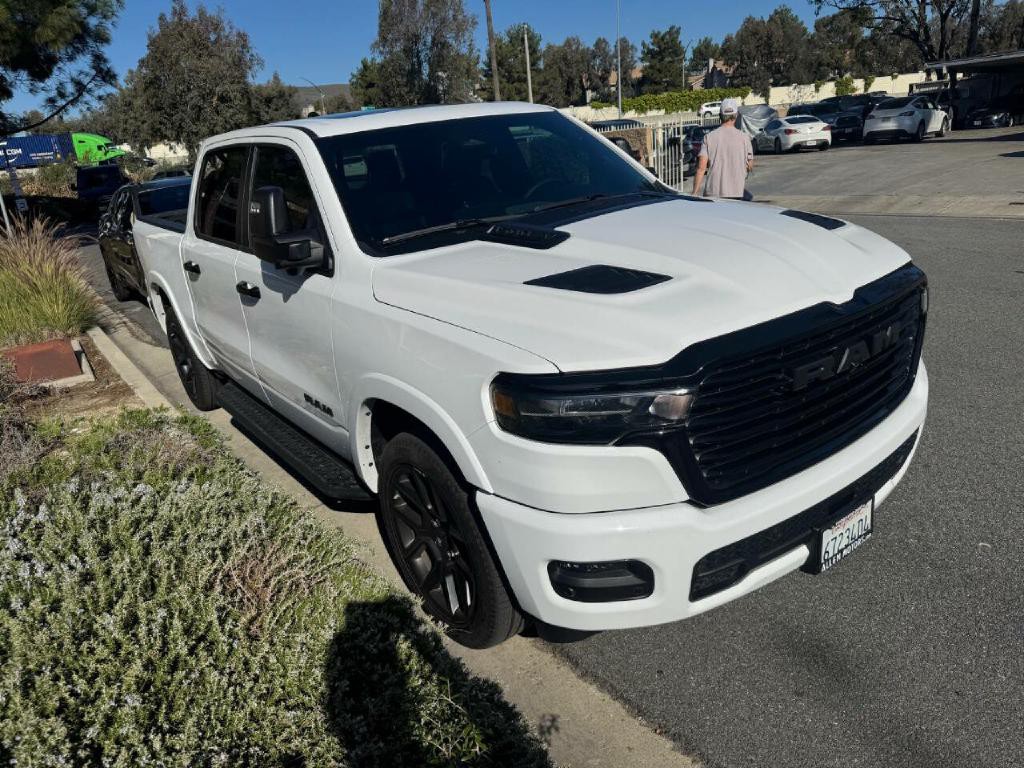2025 RAM 1500 Image 2