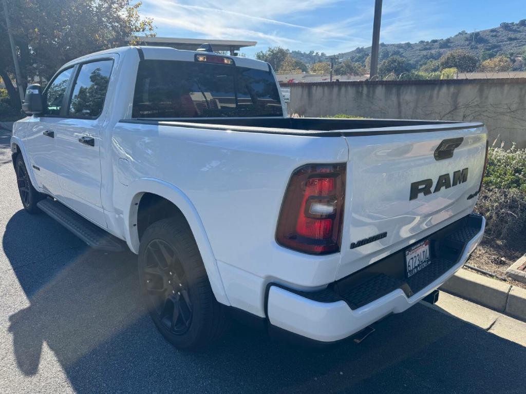 2025 RAM 1500 Image 3