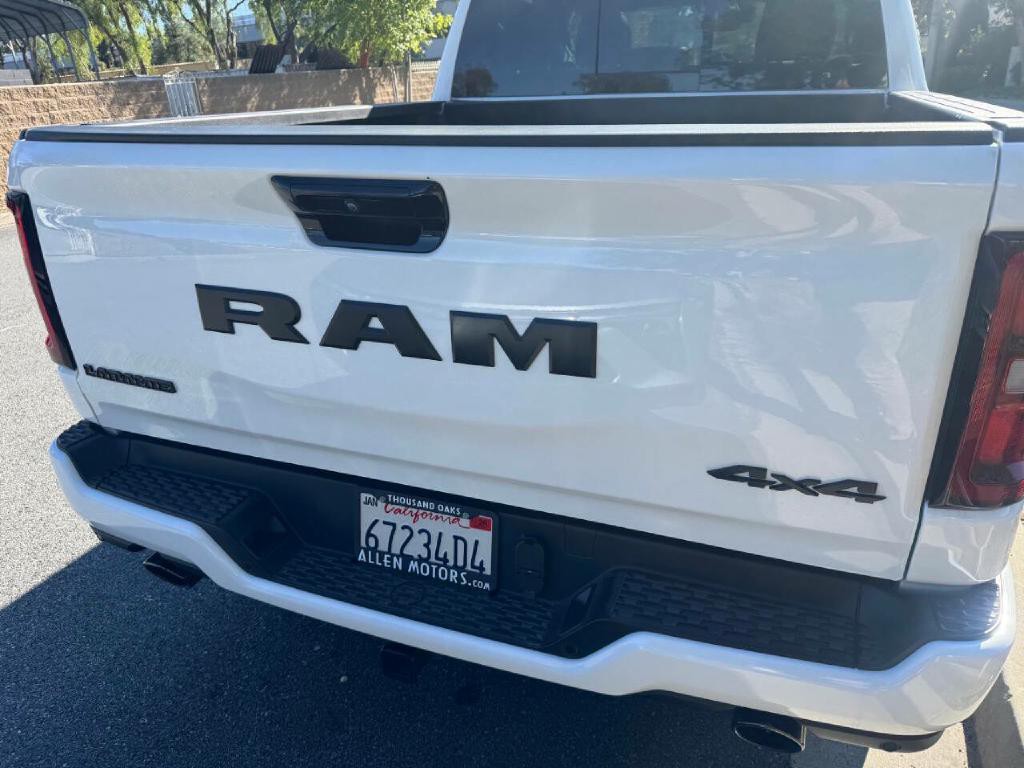 2025 RAM 1500 Image 5