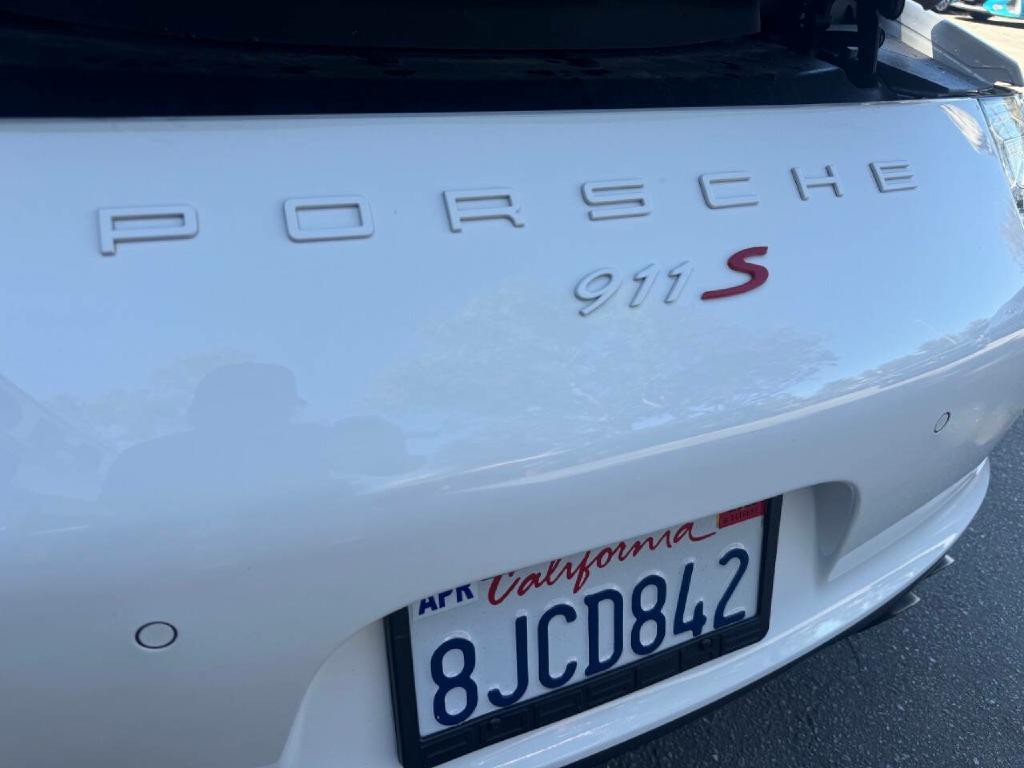 2012 Porsche 911 Image 10