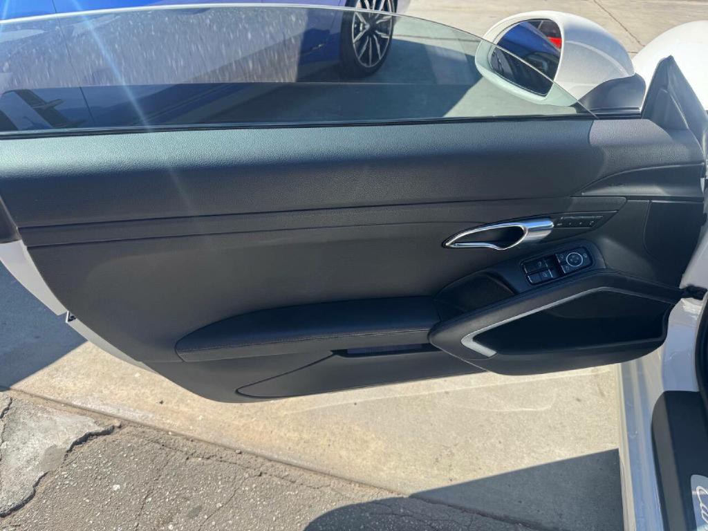 2012 Porsche 911 Image 11