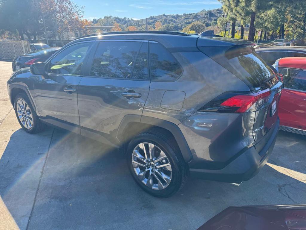 2023 Toyota Rav4 Image 4