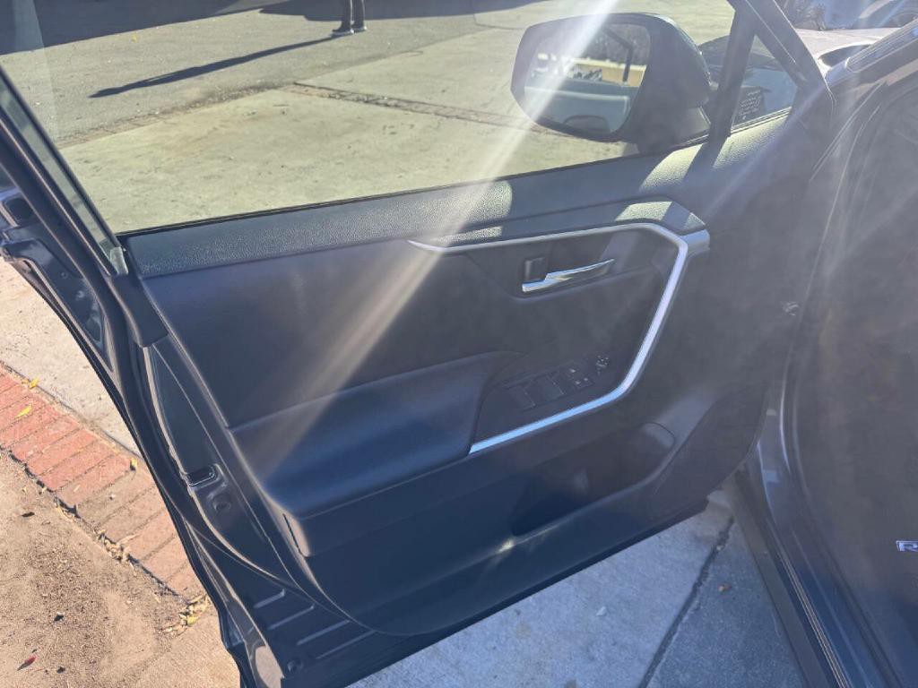 2023 Toyota Rav4 Image 10