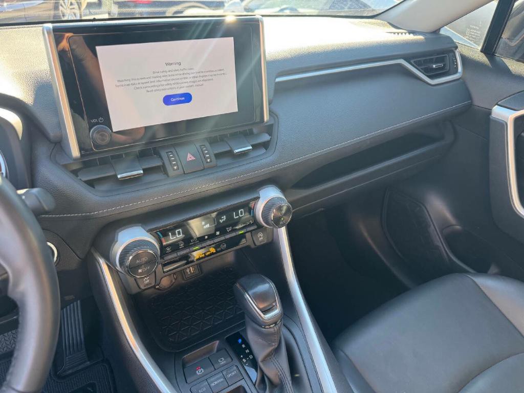 2023 Toyota Rav4 Image 14
