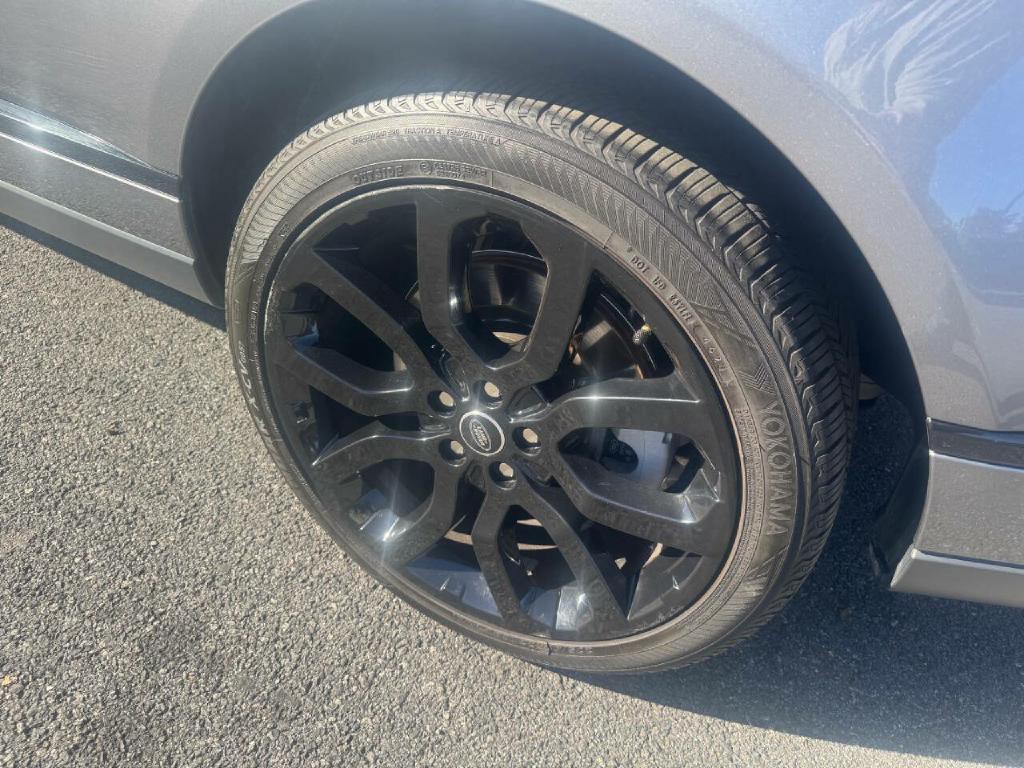 2021 Land Rover Range Rover Image 5