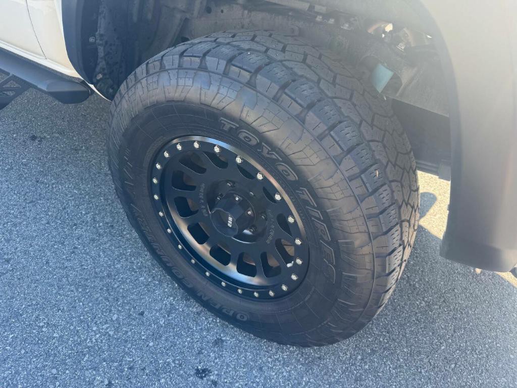 2021 Toyota Tacoma Image 5