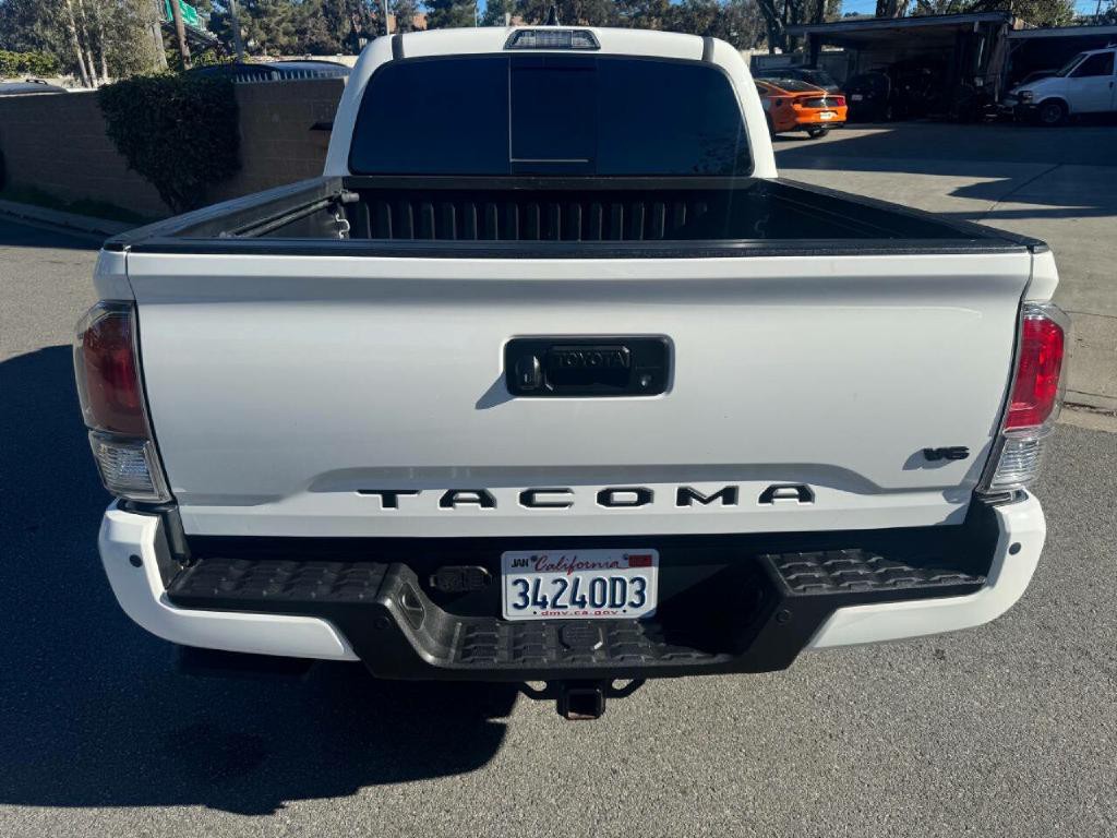 2021 Toyota Tacoma Image 11