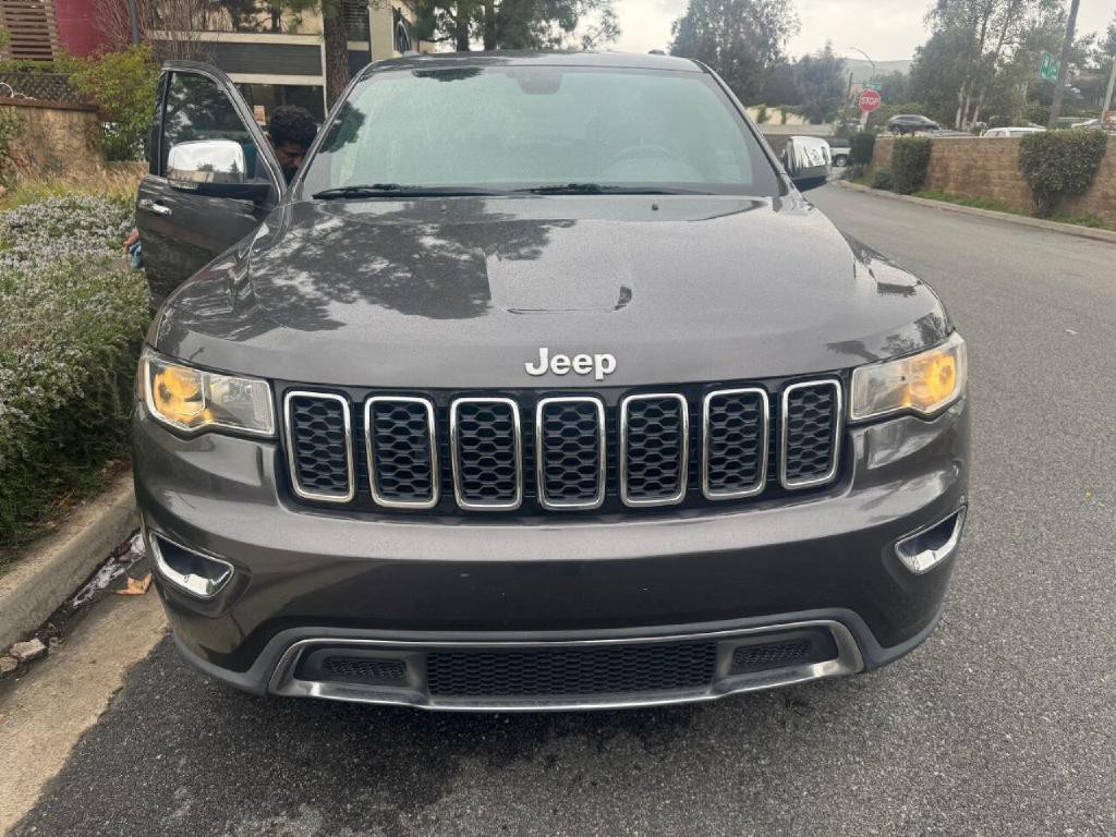 2018 Jeep Grand Cherokee Image 7