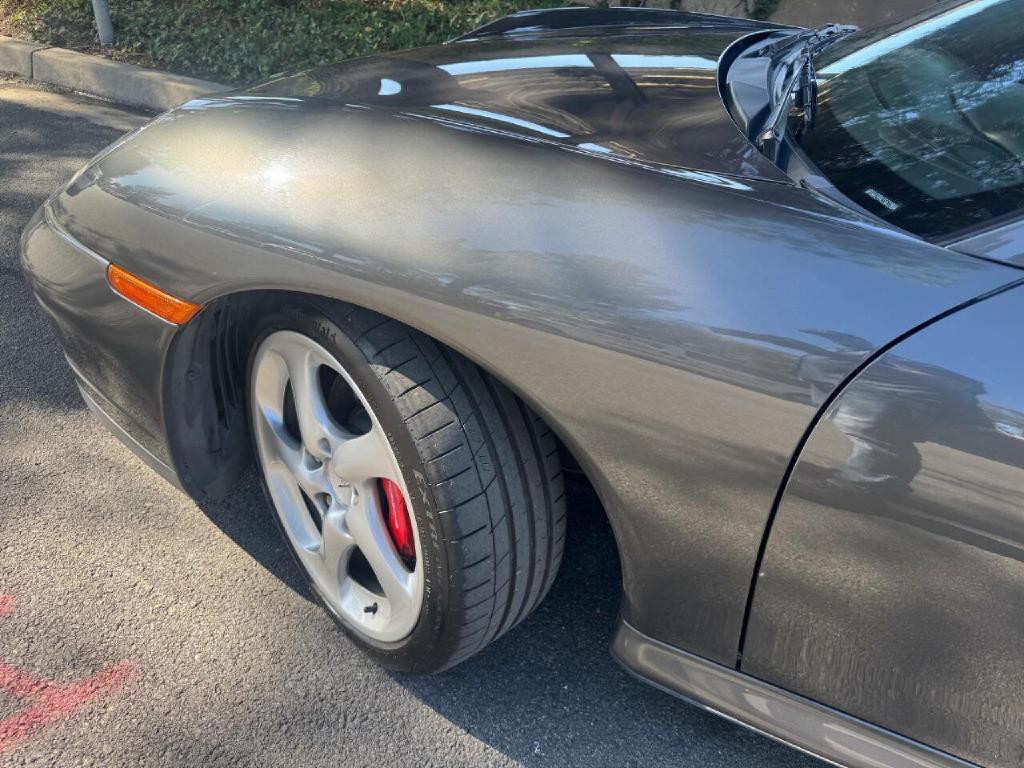 2003 Porsche 911 Image 6