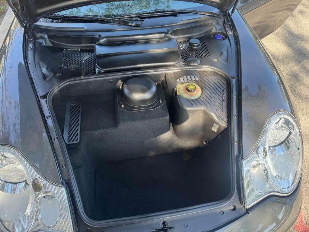 2003 Porsche 911 Image 23