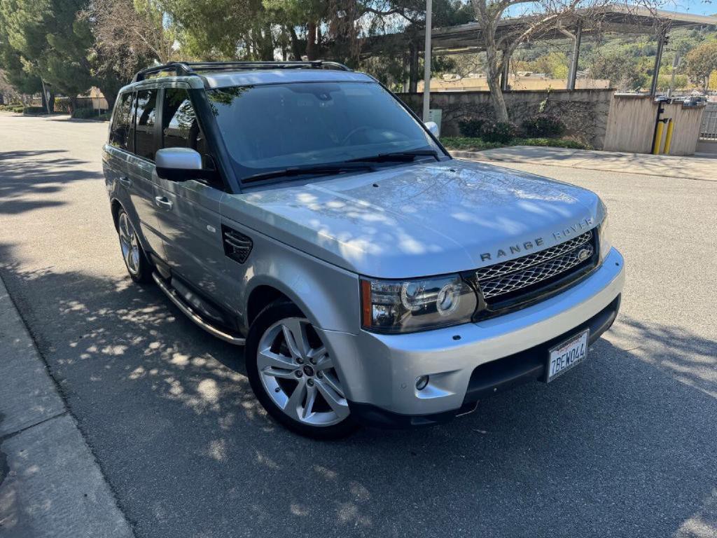 2013 Land Rover Range Rover Sport Image 2