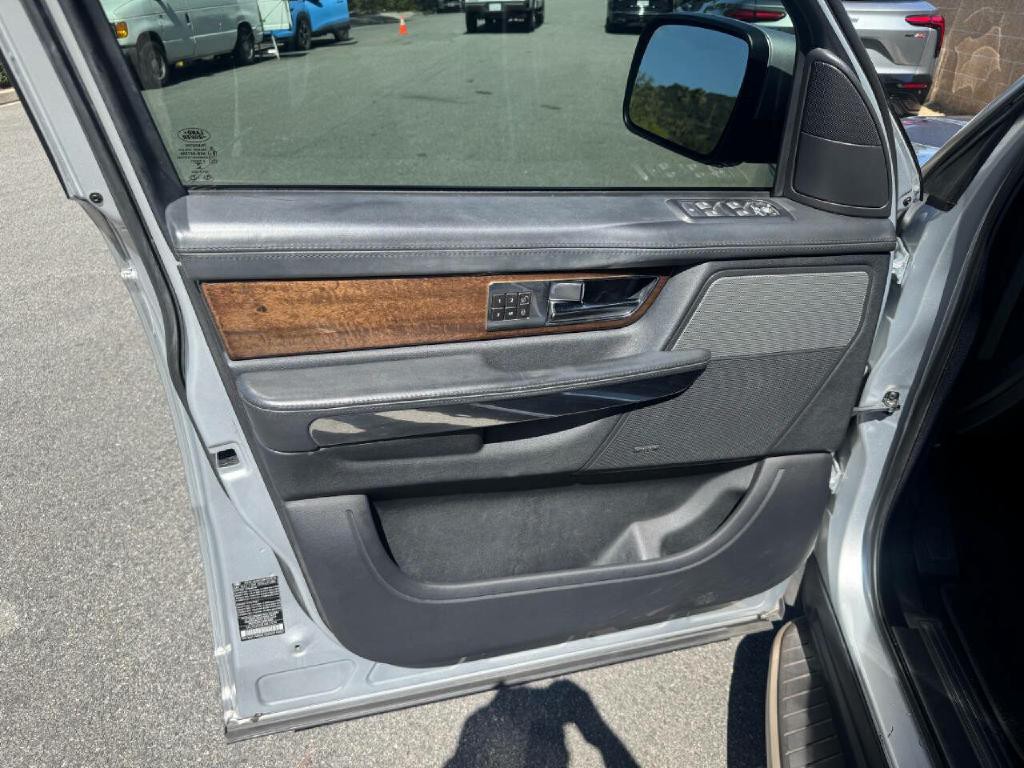 2013 Land Rover Range Rover Sport Image 11