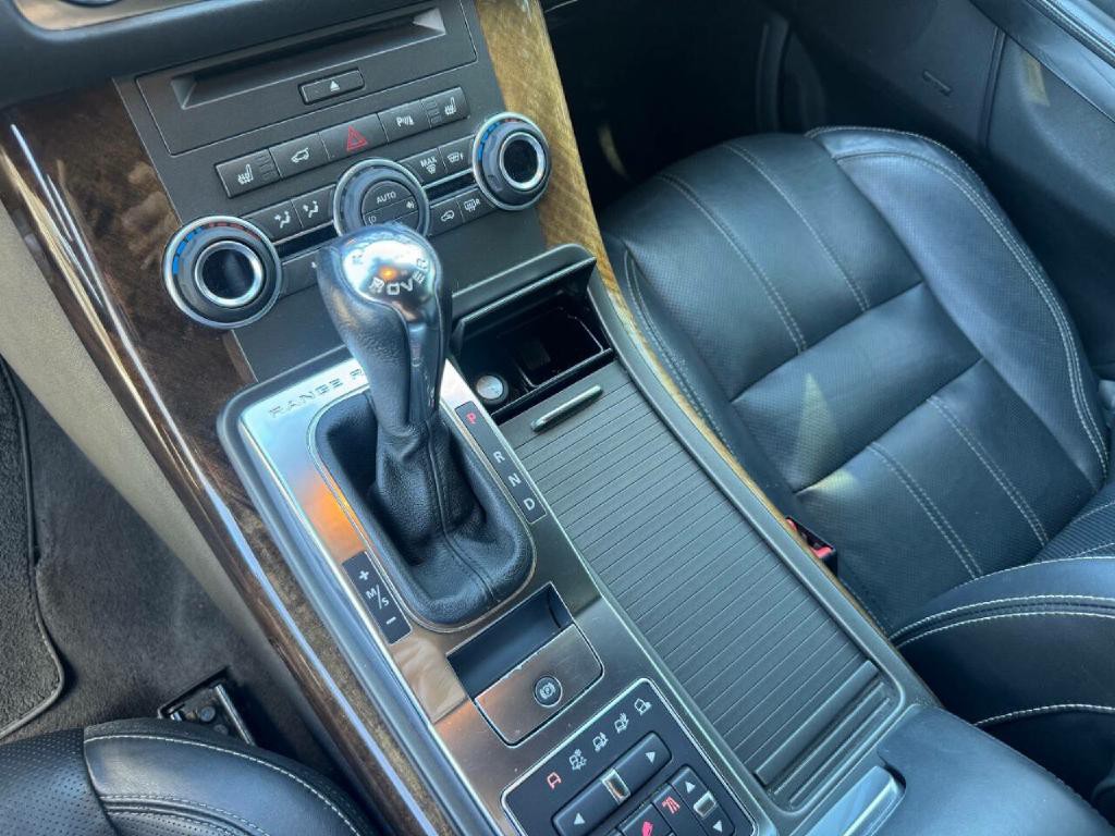 2013 Land Rover Range Rover Sport Image 16