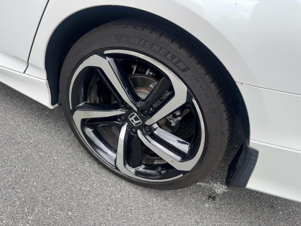 2021 Honda Accord Image 6