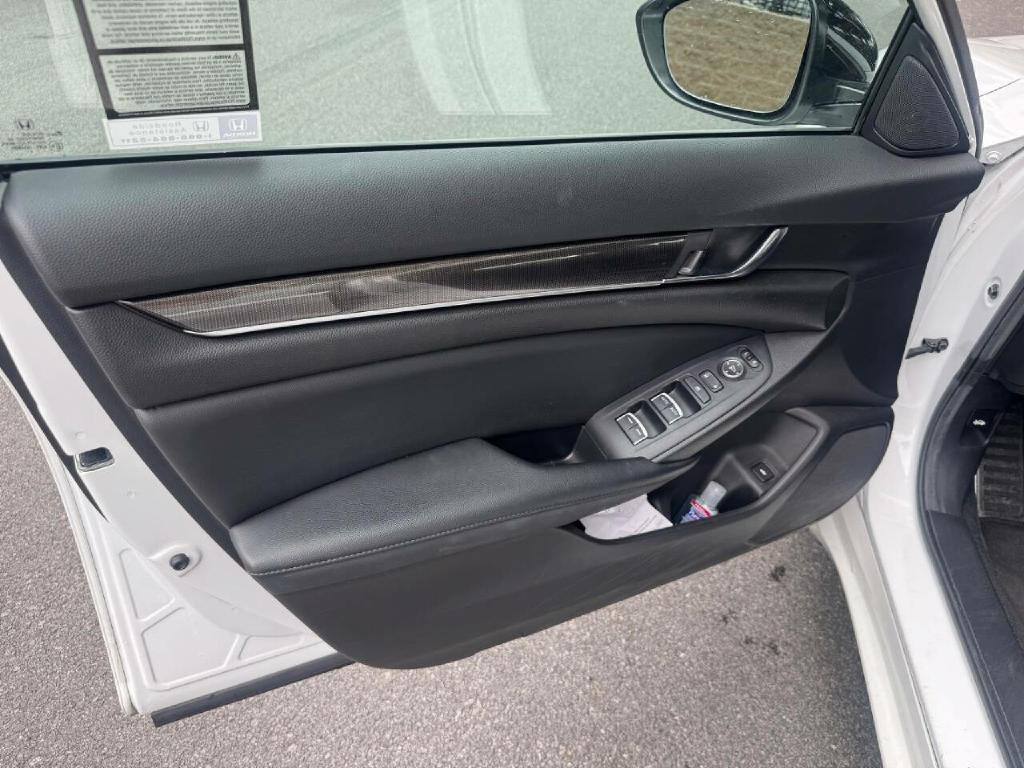 2021 Honda Accord Image 12