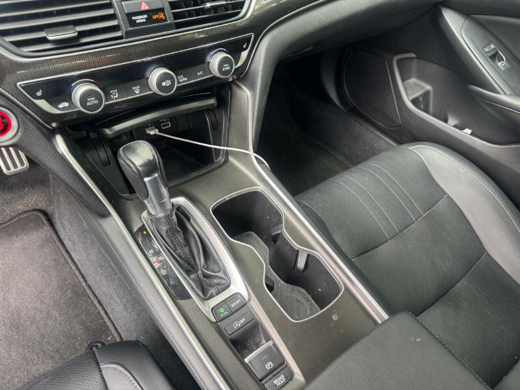 2021 Honda Accord Image 17