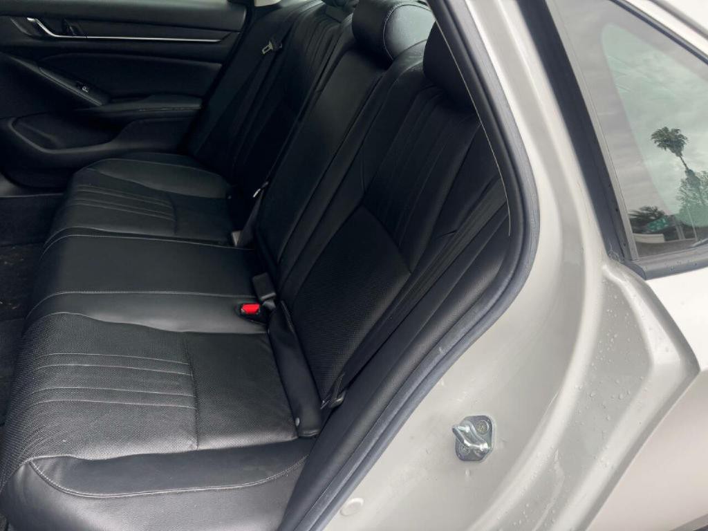 2021 Honda Accord Image 18