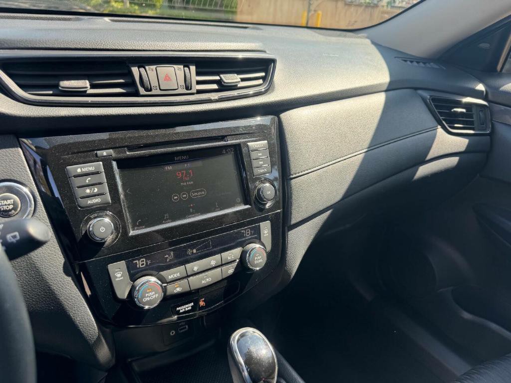 2020 Nissan Rogue Image 14