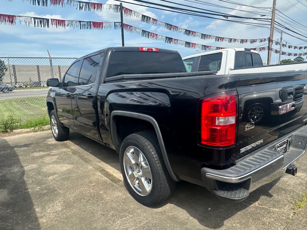 2016 GMC Sierra Image 2
