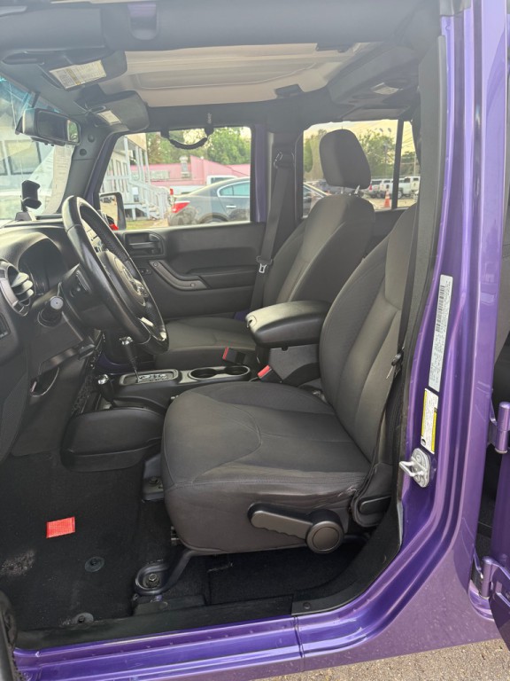 2017 Jeep Wrangler Unlimited Image 4