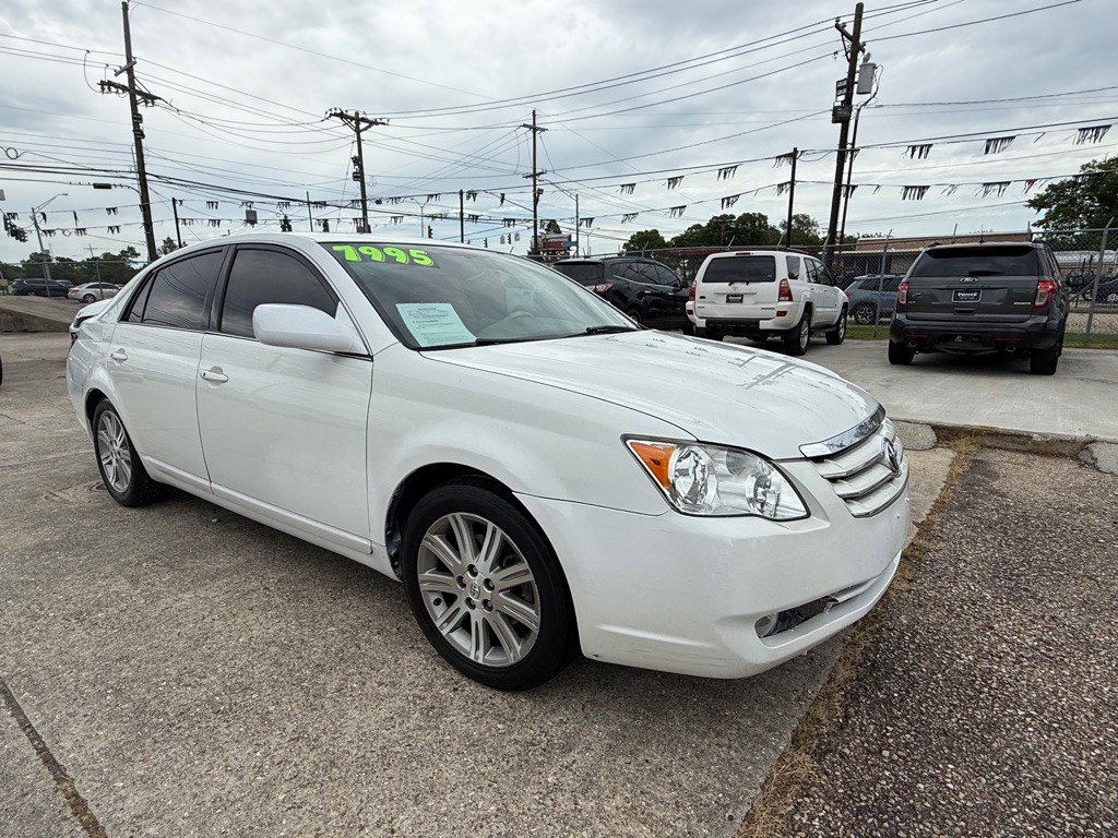 2006 Toyota Avalon Image 2