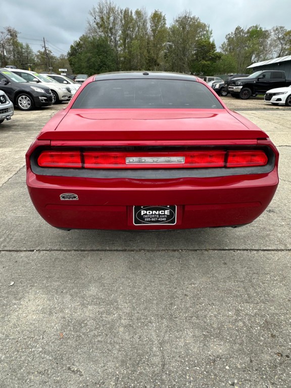 2013 Dodge Challenger Image 4