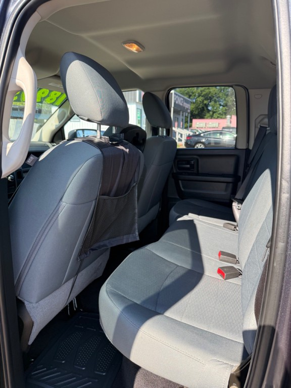 2018 RAM 1500 Image 7