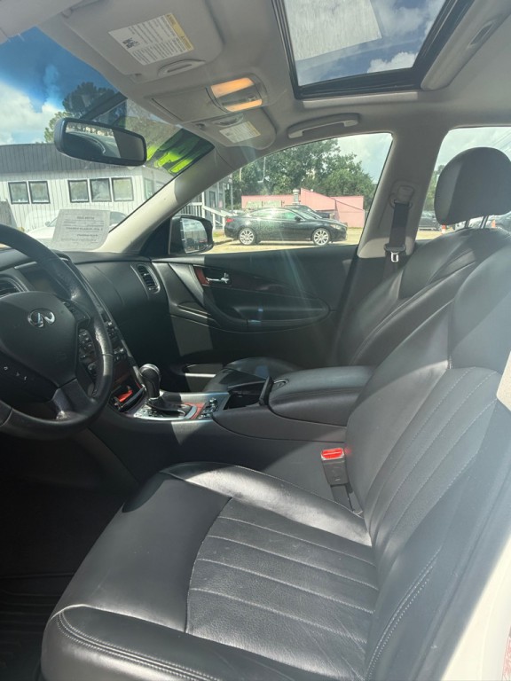 2017 INFINITI QX50 Image 7