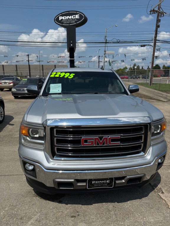 2015 GMC Sierra Image 1