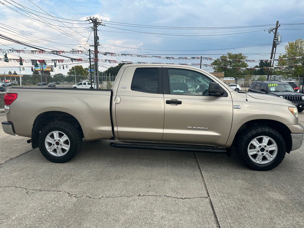2008 Toyota Tundra Image 4