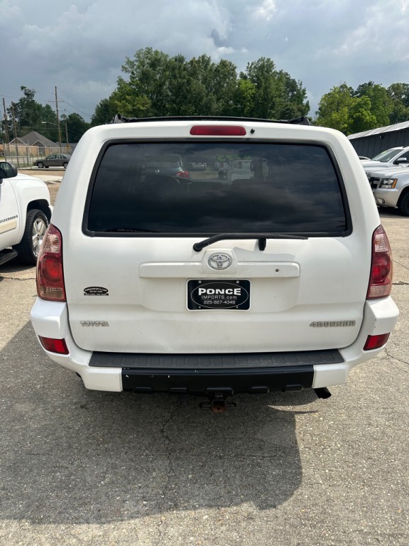 2004 Toyota 4Runner Image 4