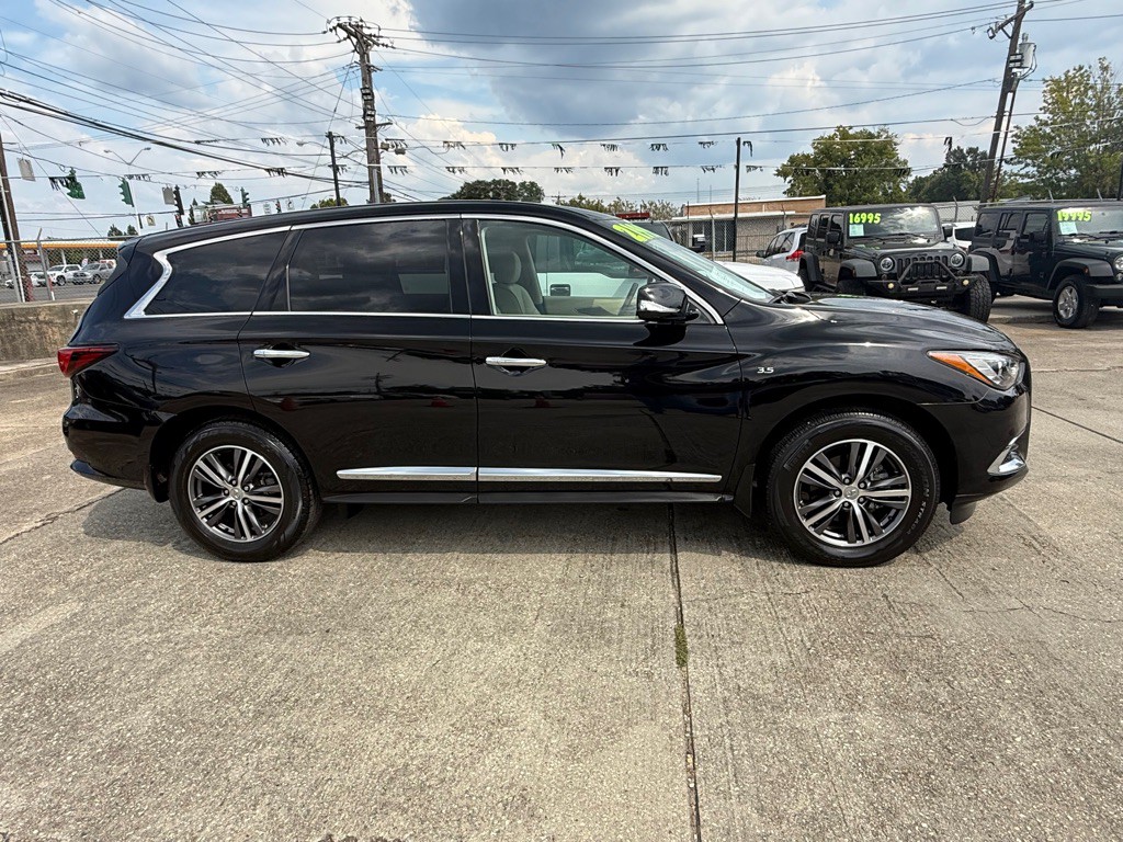 2019 INFINITI QX60 Image 2