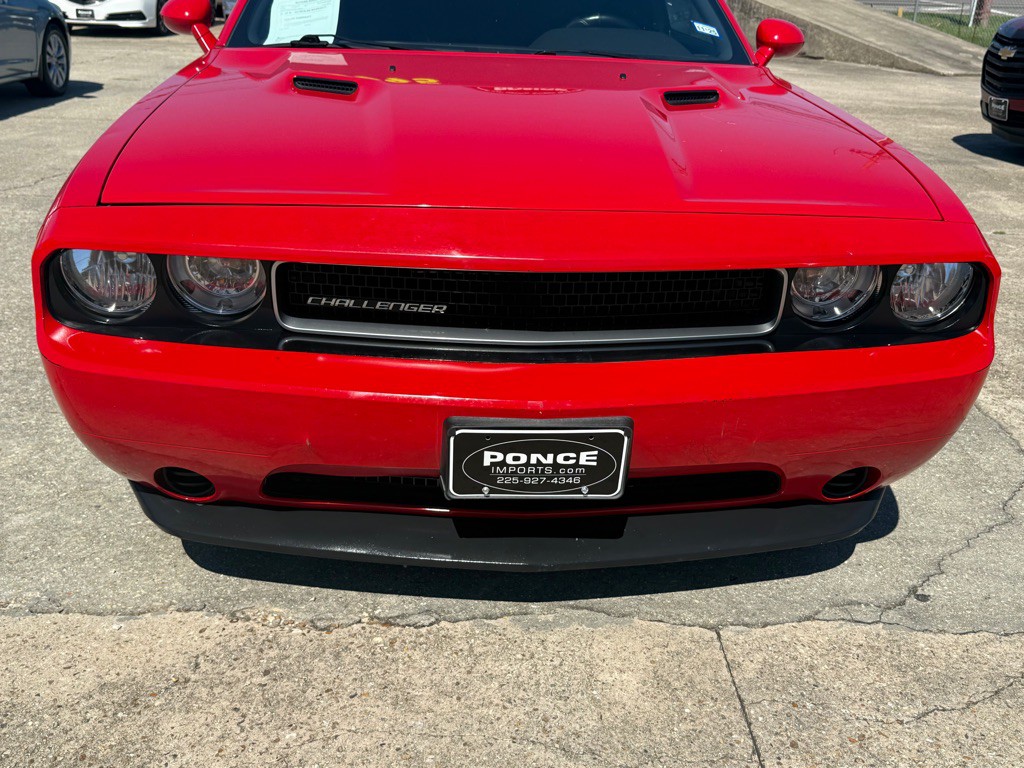 2014 Dodge Challenger Image 2
