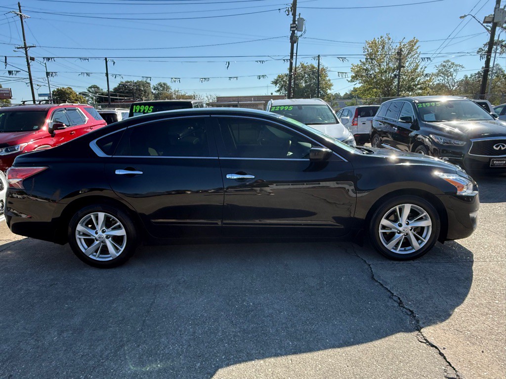 2015 Nissan Altima Image 3