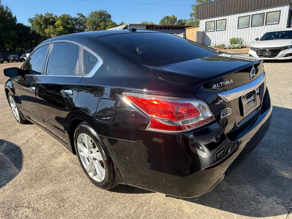 2015 Nissan Altima Image 5