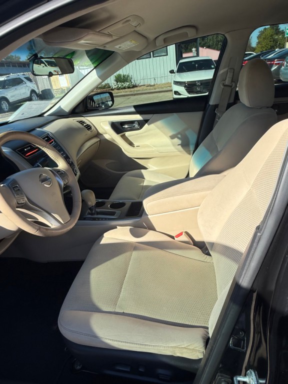 2015 Nissan Altima Image 7