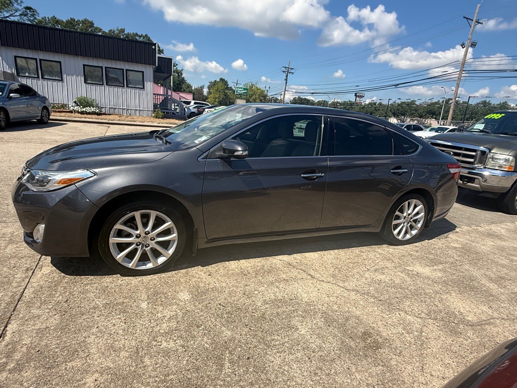 2013 Toyota Avalon Image 3