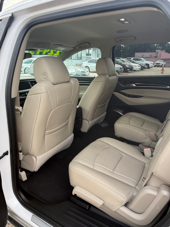 2020 Buick Enclave Image 6