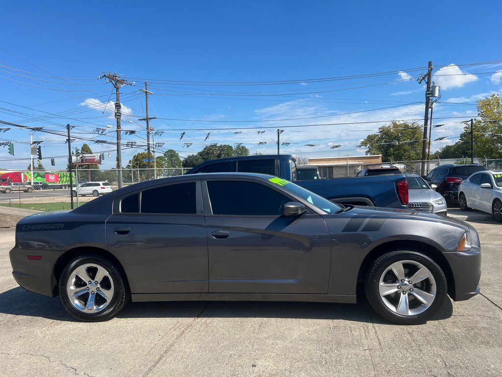 2014 Dodge Charger Image 2