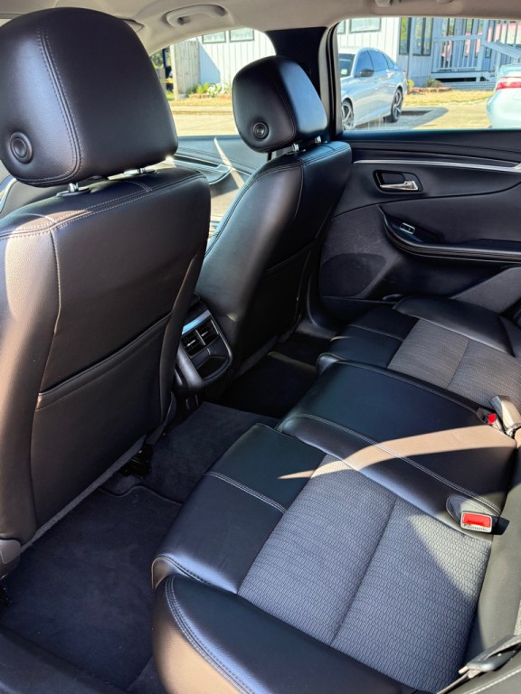2017 Chevrolet Impala Image 6