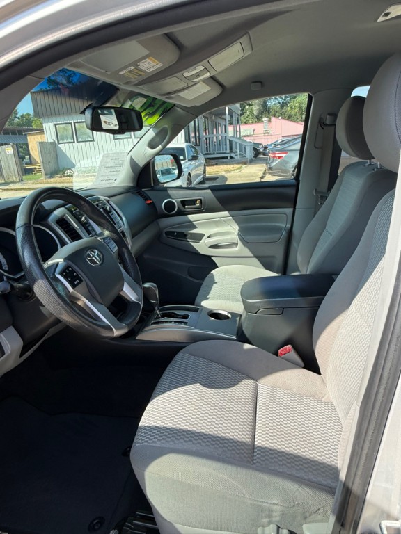 2013 Toyota Tacoma Image 8