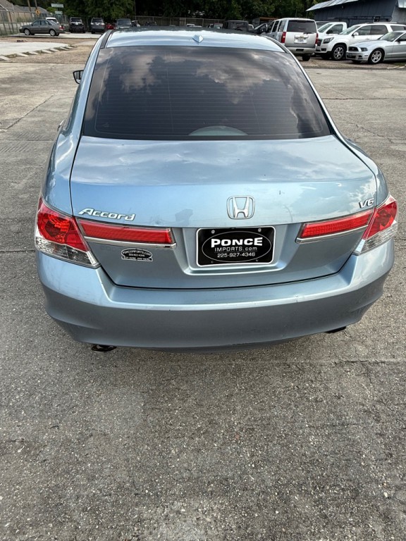 2011 Honda Accord Image 4