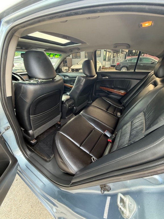 2011 Honda Accord Image 7