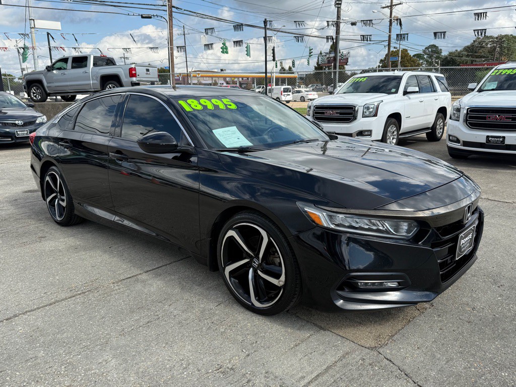 2018 Honda Accord Image 2