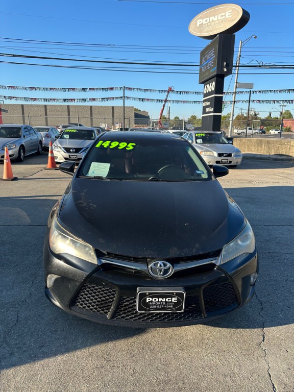 2015 Toyota Camry Image 1