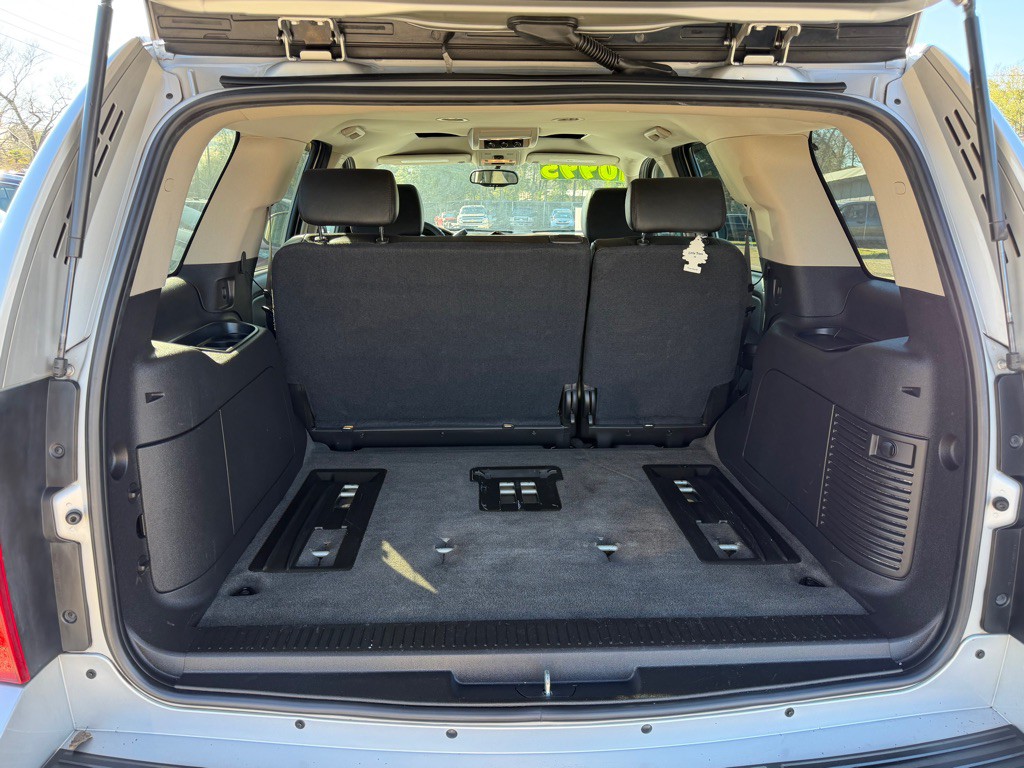 2016 Chevrolet Tahoe Image 5