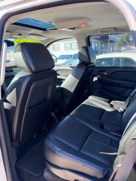 2016 Chevrolet Tahoe Image 6