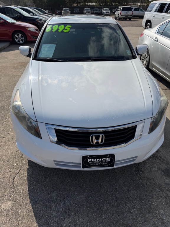 2009 Honda Accord Image 1