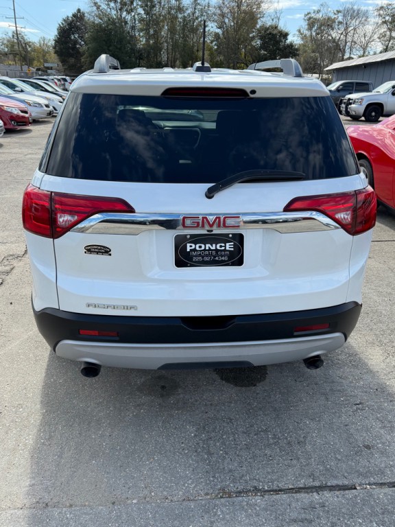 2019 GMC Acadia Image 3
