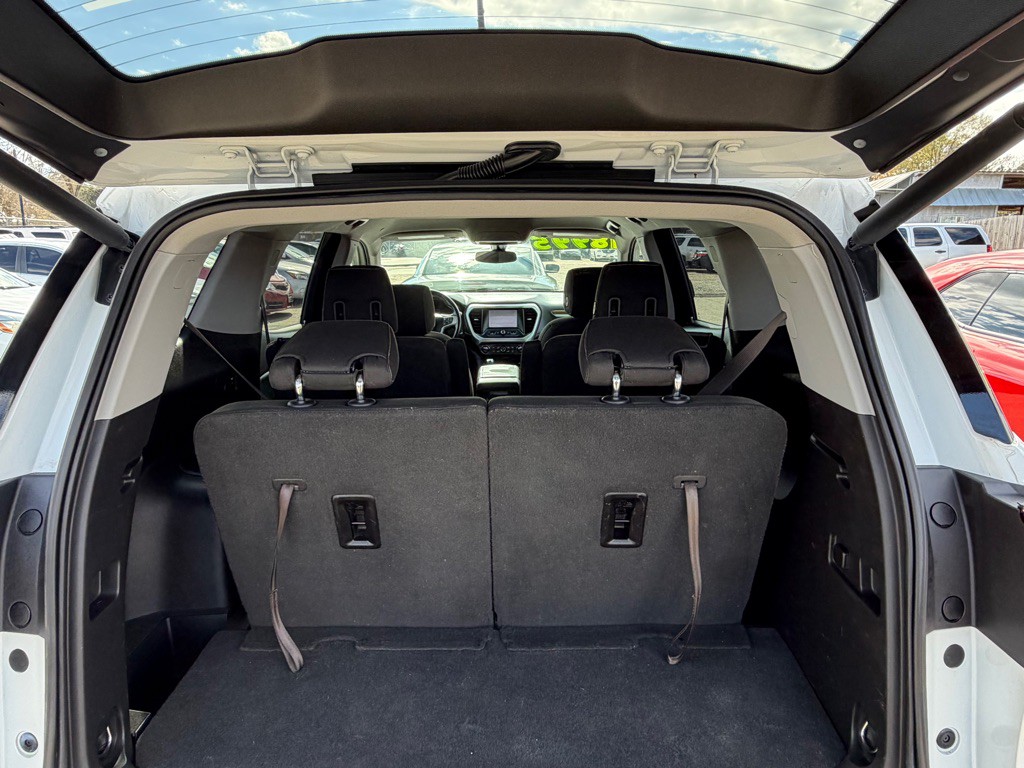 2019 GMC Acadia Image 9